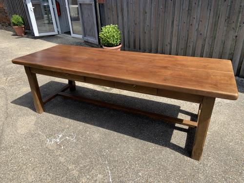 Early 20th Century Oak Farmhouse Table With Two Drawers